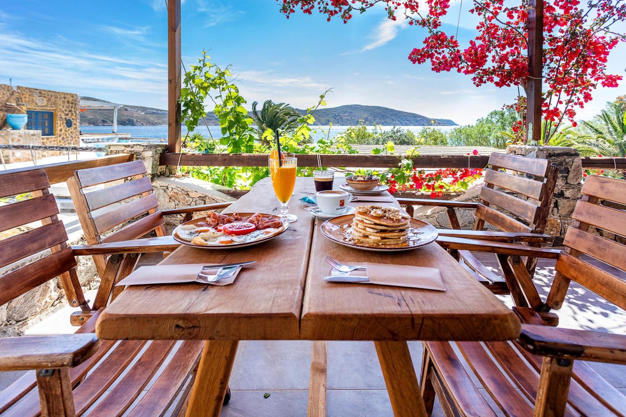 Vassilia On The Beach Serifos Livadakia Exterior foto